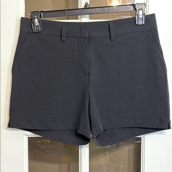 Southern Tide Pants - SOUTHERN TIDE Black Flat Front Shorts Size 6